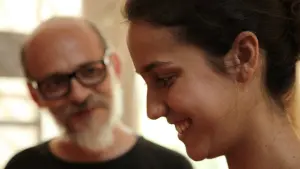 Задник к фильму "Во сколько она вернётся?" #179453