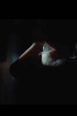 Постер к фильму "Ради Лесли" #388007