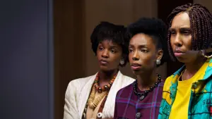 Видео к фильму Мои волосы хотят убивать | Official Trailer