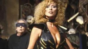 Задник к фильму "Вой 2: Стирба – Сука-оборотень" #482387