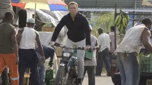 Задник к фильму "007: Квант милосердия" #620523