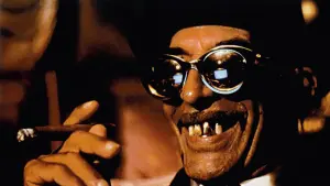 Задник к фильму "Чёрная кошка, белый кот" #201376