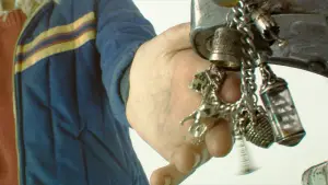 Задник к фильму "Милые кости" #654201