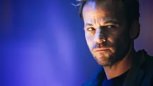 Видео к фильму Офицер ранен | Officer Down Official Trailer #1 (2013) - Stephen Dorff, James Woods Movie HD