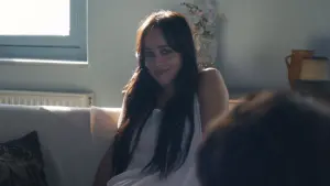 Задник к фильму "Незнакомая дочь" #278193