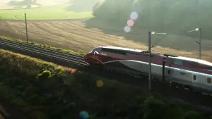 Задник к фильму "Поезд на Париж" #331221