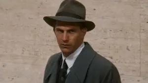 Задник к фильму "Неприкасаемые" #630683