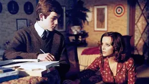 Задник к фильму "Коварство" #321096