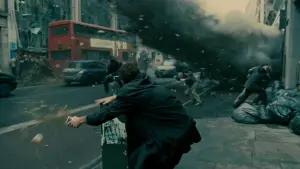 Задник к фильму "Дитя человеческое" #626827