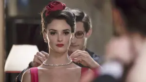 Задник к фильму "Ив Сен-Лоран" #270317