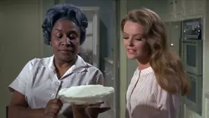 Задник к фильму "Угадай, кто придёт к обеду?" #207098