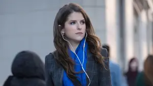 Задник к фильму "Идеальный голос 3" #281463