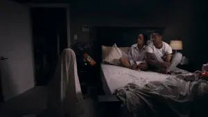 Задник к фильму "Дом с паранормальными явлениями" #320115