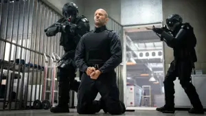 Задник к фильму "Гнев человеческий" #169148