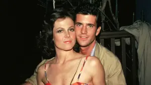 Задник к фильму "Год, опасный для жизни" #401125