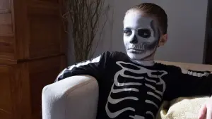 Задник к фильму "Омен: Перерождение" #301340