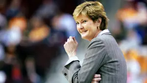 Задник к фильму "Breaking Glass: The Pat Summitt Story" #772049