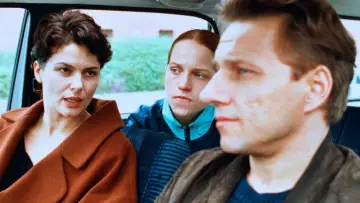 Задник к фильму "Die innere Sicherheit" #1571313