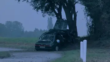 Задник к фильму "Три цвета: Синий" #729246