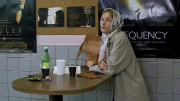 Задник к фильму "Пианистка" #701126