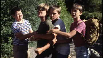 Задник к фильму "Останься со мной" #603527