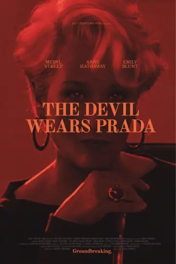Постер к фильму "Дьявол носит Prada" #765515