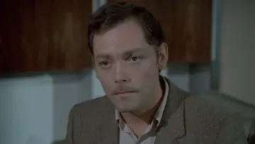 Задник к фильму "Тысяча миллиардов долларов" #1151528
