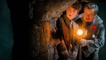 Задник к фильму "Emil and the Detectives" #1858115