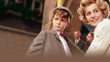 Задник к фильму "Emil and the Detectives" #1858118