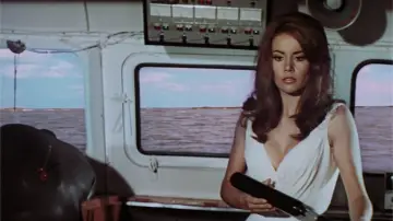 Задник к фильму "007: Шаровая молния" #640883