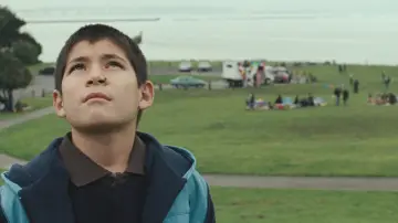 Задник к фильму "Бегущий за ветром" #897000