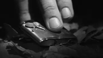 Задник к фильму "Незнакомцы в поезде" #801732