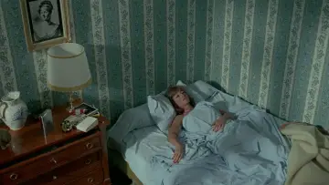 Задник к фильму "Неверная жена" #1209936