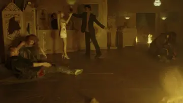 Задник к фильму "Дом восковых фигур" #707997