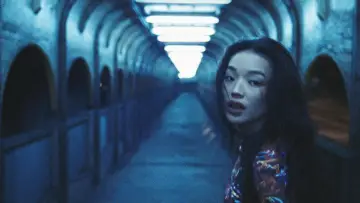 Задник к фильму "Миллениум Мамбо" #1186157