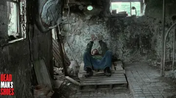 Задник к фильму "Ботинки мертвеца" #239379
