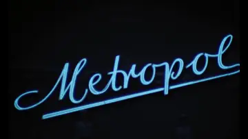Задник к фильму "Демоны" #901558