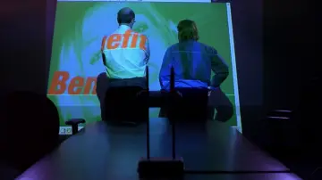 Задник к фильму "С любовью, Лайза" #1140912