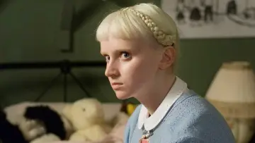 Задник к фильму "Дороти Миллс" #1110974
