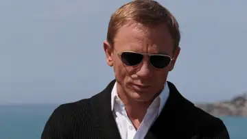 Задник к фильму "Квант милосердия" #290526