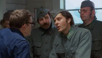 Задник к фильму "Repmånad eller Hur man gör pojkar av män" #805225