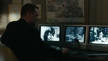 Задник к фильму "Наблюдение" #310401