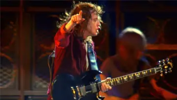 Задник к фильму "AC/DC: Live At Donington" #411843
