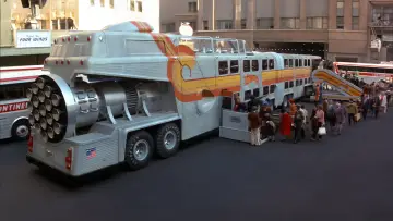 Задник к фильму "Большой автобус" #422176