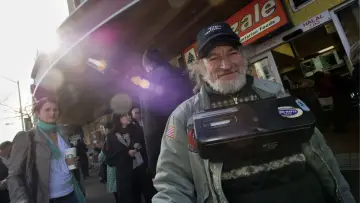 Задник к фильму "Radioman" #740870