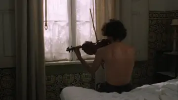 Задник к фильму "Vale Abraão" #1757430