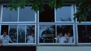 Задник к фильму "台風クラブ" #466447