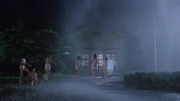 Задник к фильму "台風クラブ" #466459
