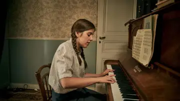 Задник к фильму "La Vie devant moi" #650655