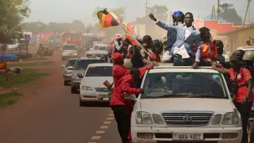 Задник к фильму "Bobi Wine: The People